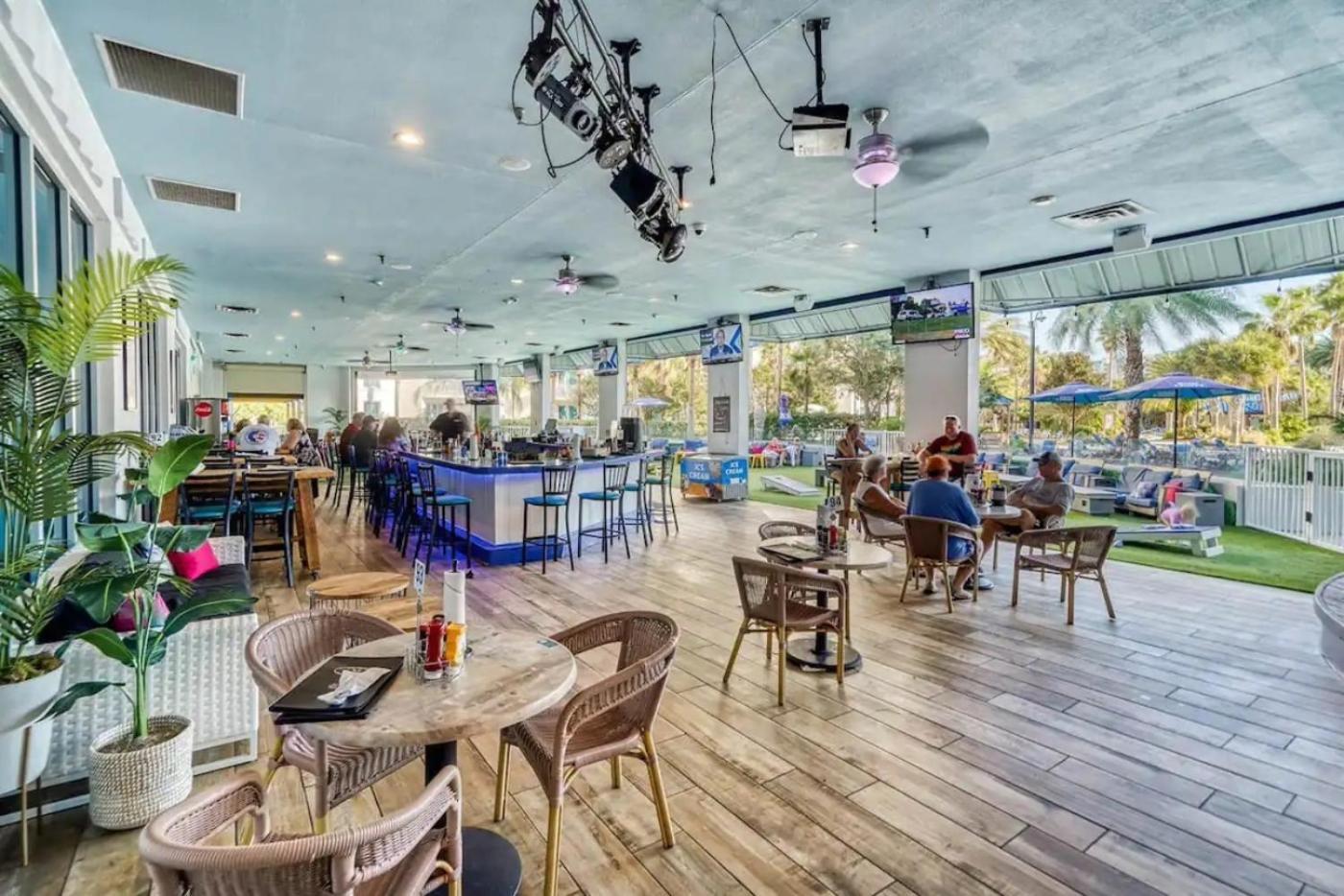 5 Star Resort 11Th Fl Stunning Sunrise 2Br 2Ba King Suite,Pools ,Shuttle Or Walk To Beach Destin Eksteriør bilde